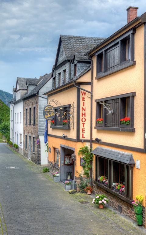 Weinhotel Hubertus Garni Klotten Exteriér fotografie
